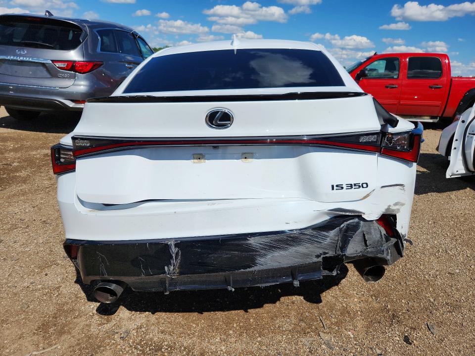 57081296 :رقم المزاد ، JTHBZ1E26R5036899 vin ، 2024 Lexus Is 350 مزاد بيع