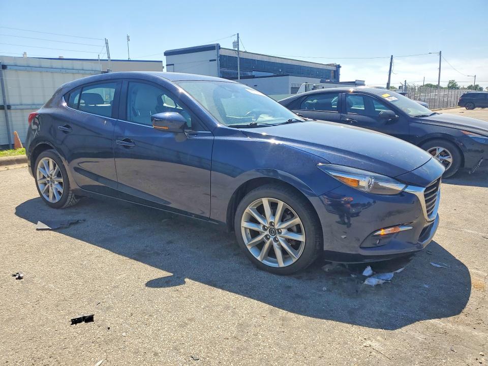 Продаж на аукціоні авто 2017 Mazda 3, vin: JM1BN1M38H1131641, номер лоту: 55600336