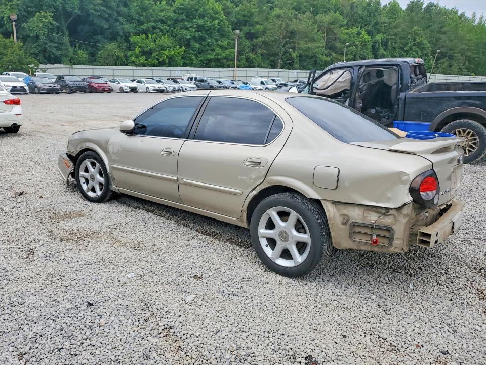 58041796 :رقم المزاد ، JN1CA31D11T834312 vin ، 2001 Nissan Maxima مزاد بيع