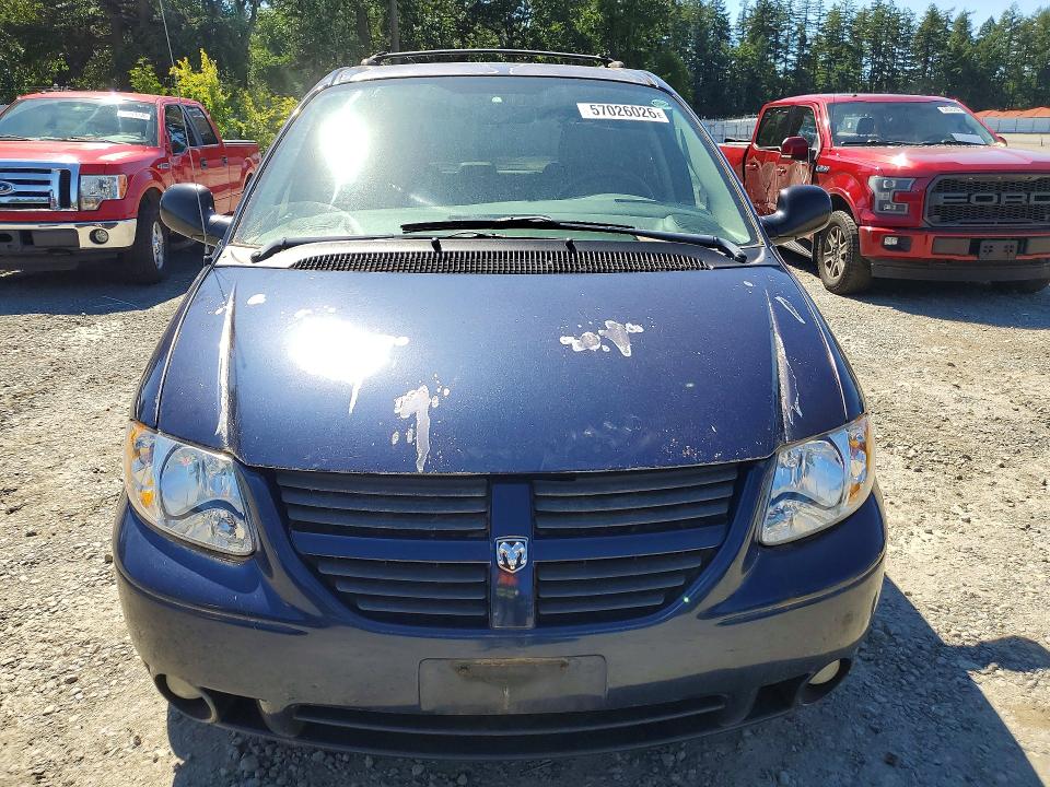 Продажа на аукционе авто 2005 Dodge Grand Caravan, vin: 2D4GP44L05R561904, номер лота: 57026026