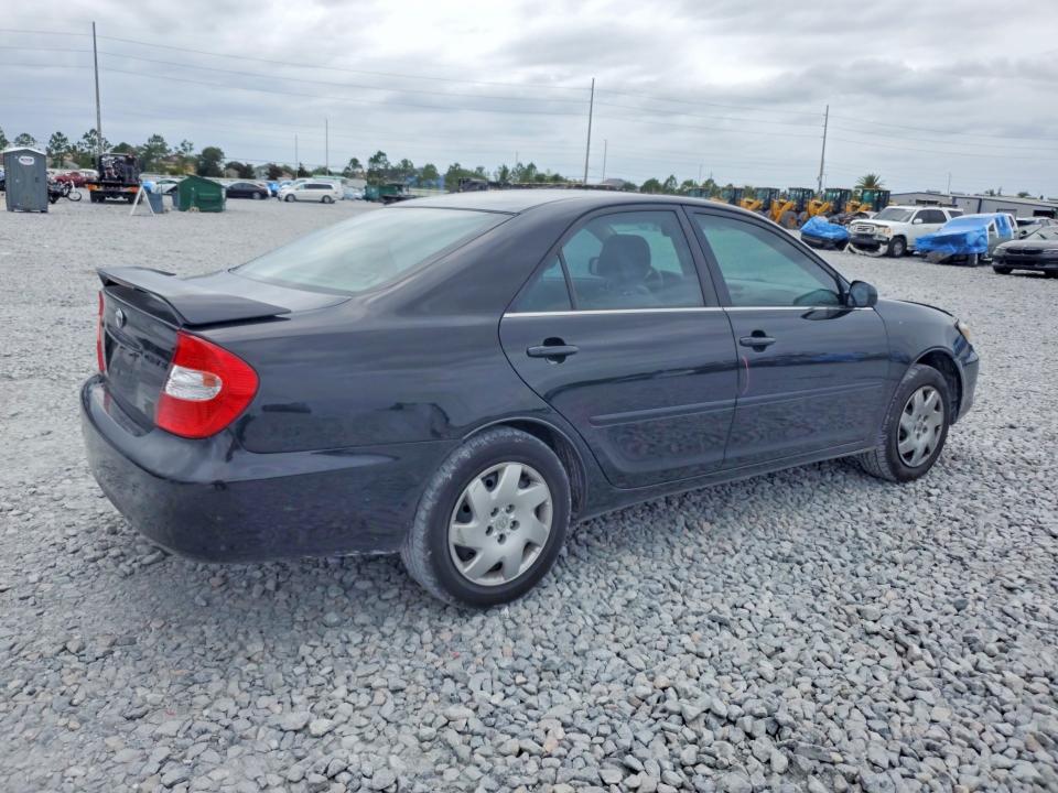 55861616 :رقم المزاد ، 4T1BE32KX4U289425 vin ، 2004 Toyota Camry مزاد بيع