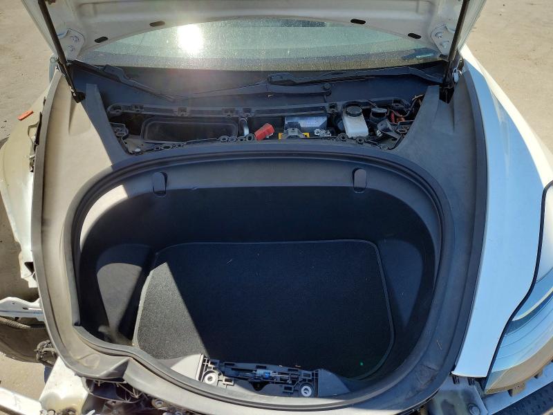 Auction sale of the 2018 Tesla Model 3, vin: 5YJ3E1EA0JF044573, lot number: 59013216