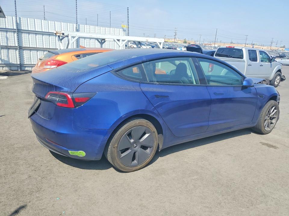 2022 Tesla Model 3 მანქანა იყიდება აუქციონზე, vin: 5YJ3E1EA2NF294922, აუქციონის ნომერი: 57363786