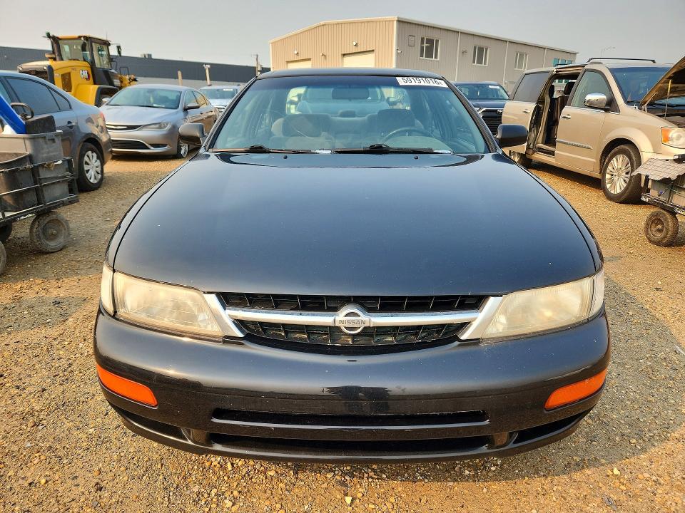 Продажа на аукционе авто 1998 Nissan Maxima, vin: JN1CA21D0WT604844, номер лота: 59191016