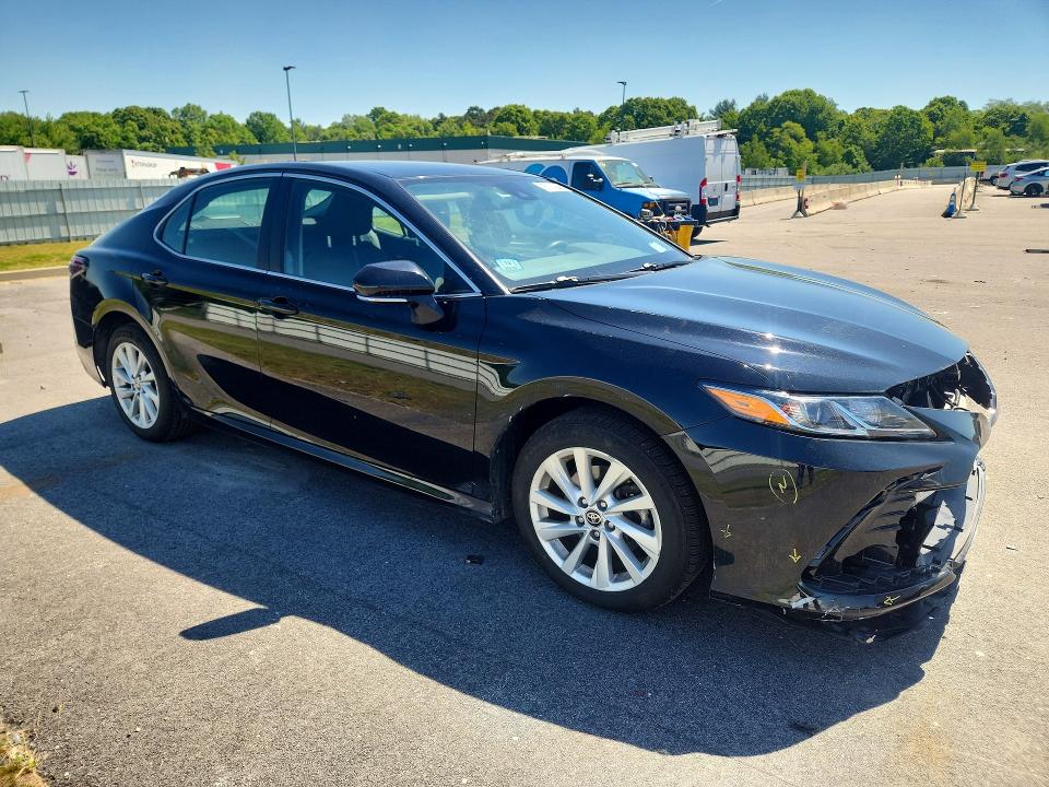Продаж на аукціоні авто 2023 Toyota Camry, vin: 4T1C11AK1PU162475, номер лоту: 56089186