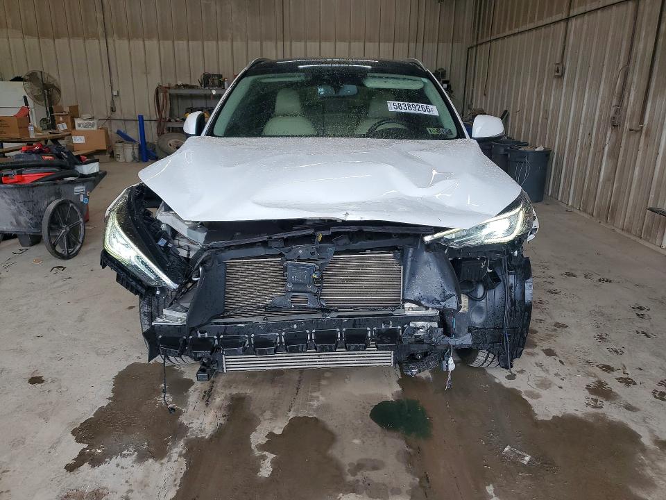 58389266 :رقم المزاد ، 3PCAJ5M37LF102291 vin ، 2020 Infiniti Qx50 مزاد بيع