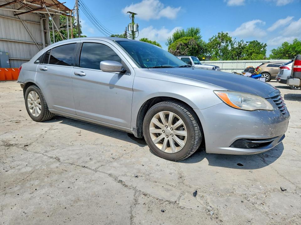 Aukcja sprzedaży 2014 Chrysler 200, vin: 1C3CCBBG2EN106104, numer aukcji: 58473046