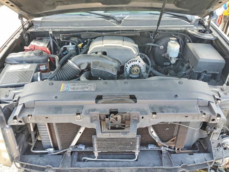 55640736 :رقم المزاد ، 1GKFK63838J122841 vin ، 2008 Gmc Yukon مزاد بيع