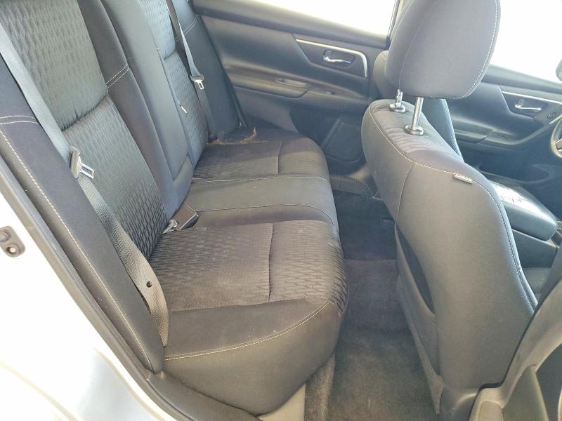 Продаж на аукціоні авто 2018 Nissan Altima, vin: 1N4AL3AP2JC194271, номер лоту: 58862426