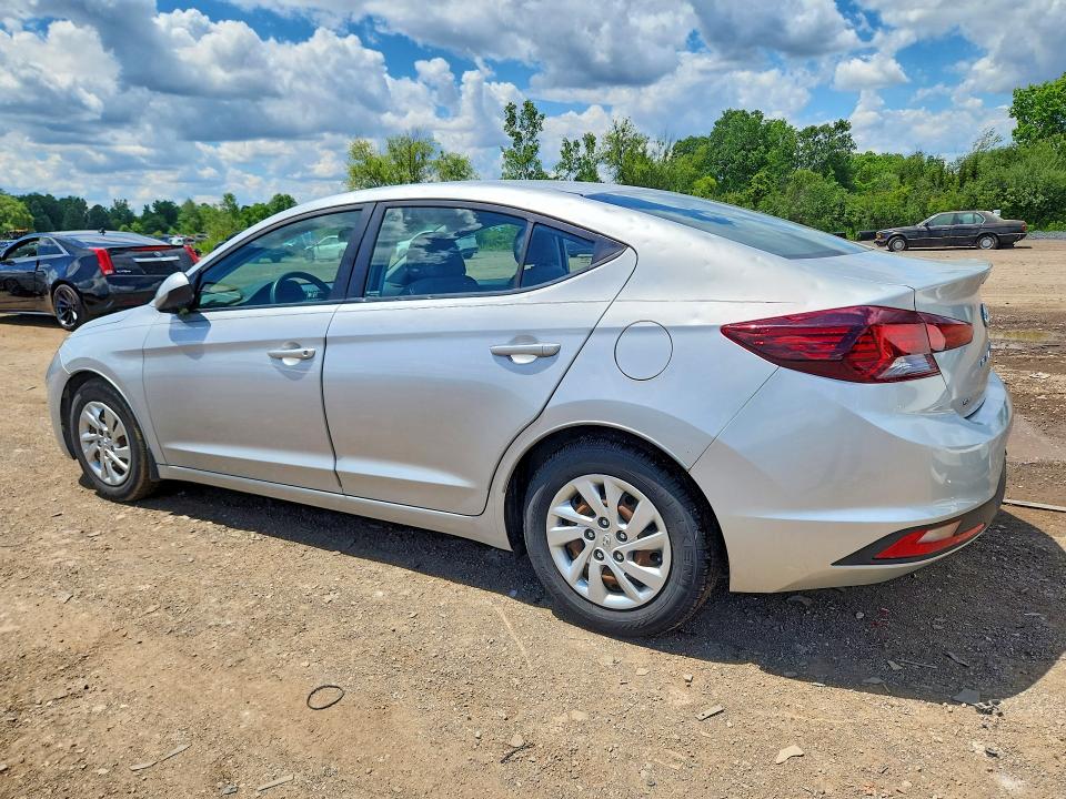 57637306 :رقم المزاد ، 5NPD74LF8KH493579 vin ، 2019 Hyundai Elantra مزاد بيع
