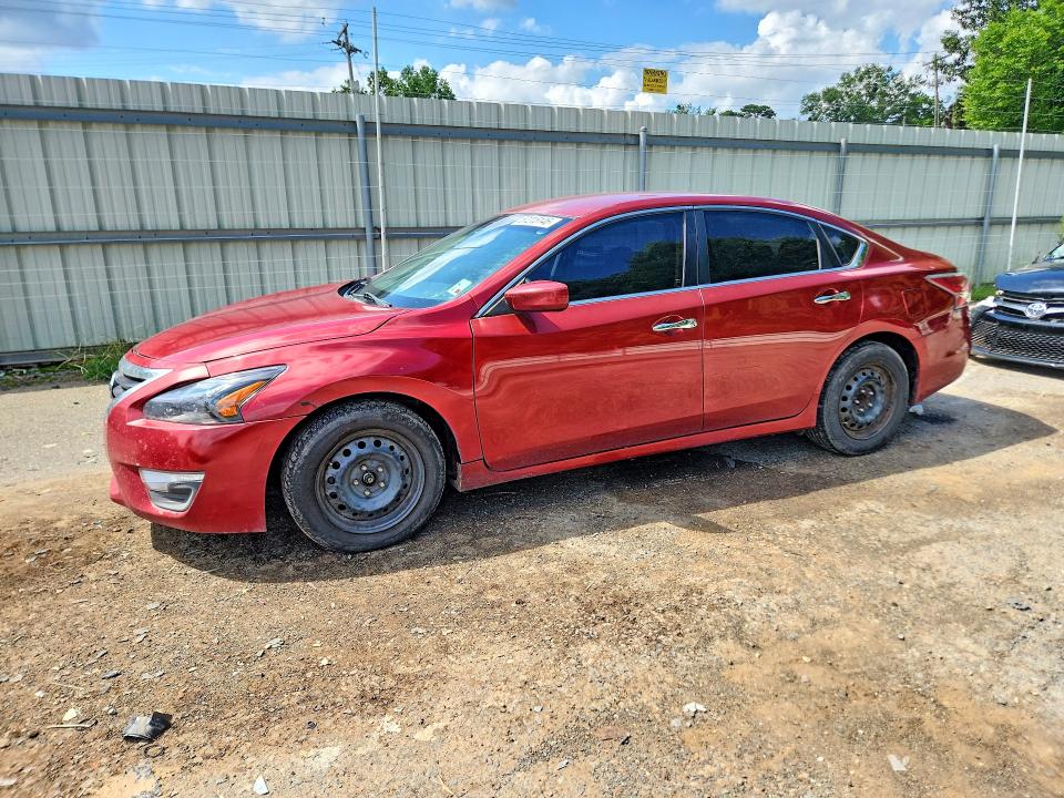2014 Nissan Altima მანქანა იყიდება აუქციონზე, vin: 1N4AL3AP4EN248972, აუქციონის ნომერი: 57215146