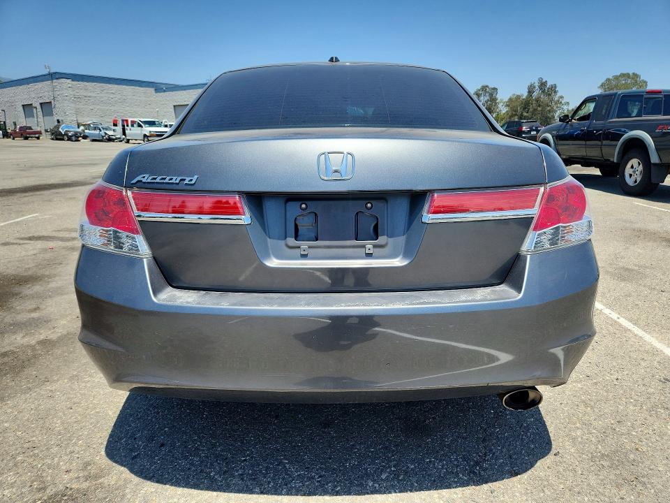 58906886 :رقم المزاد ، 1HGCP2F80BA015579 vin ، 2011 Honda Accord مزاد بيع