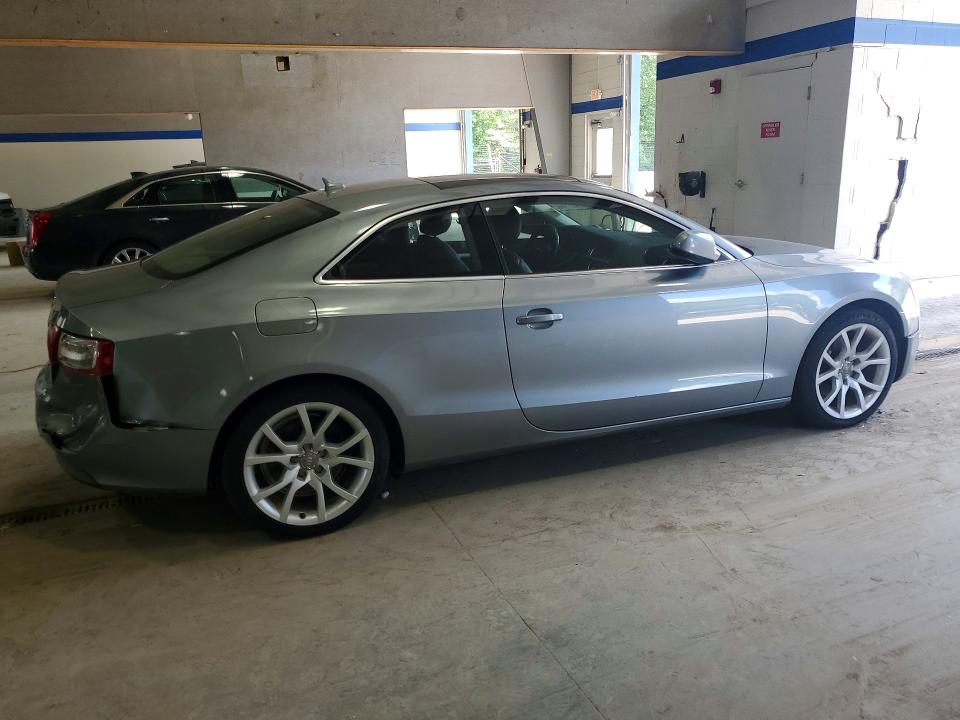 57547386 :رقم المزاد ، WAUCFAFR7AA015028 vin ، 2010 Audi A5 مزاد بيع