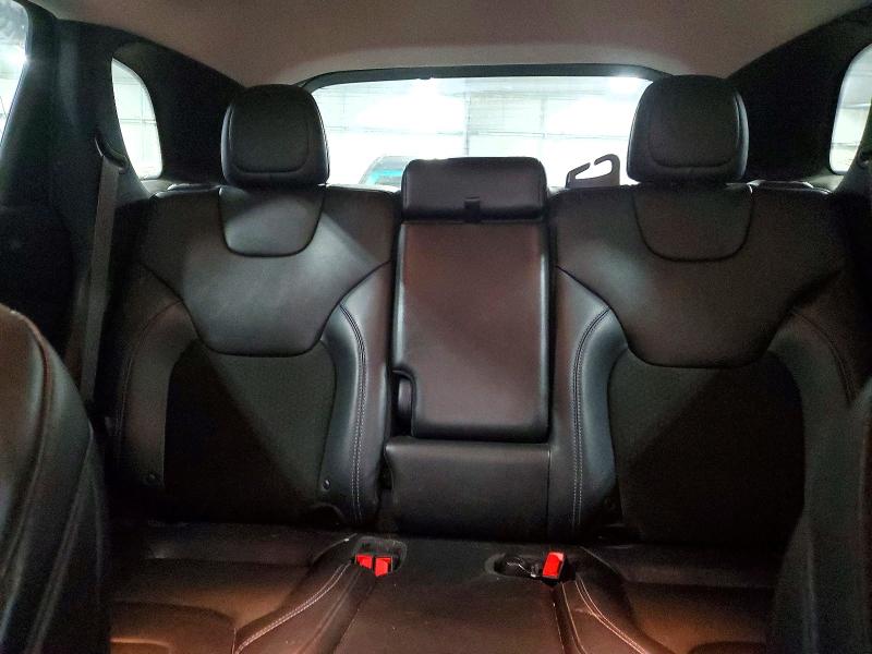 55824336 :رقم المزاد ، 1C4PJMLX4KD442156 vin ، 2019 Jeep Cherokee مزاد بيع