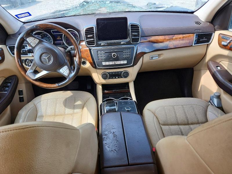 58494056 :رقم المزاد ، 4JGDF6EE5HA780344 vin ، 2017 Mercedes-benz Gls مزاد بيع