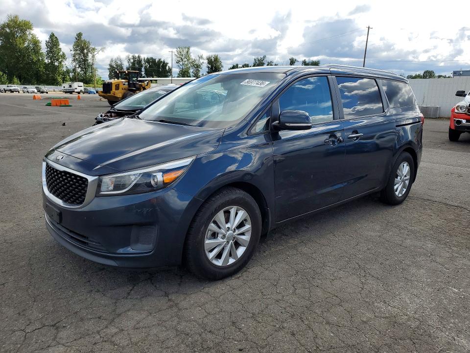 56977436 :رقم المزاد ، KNDMB5C12G6144377 vin ، 2016 Kia Sedona مزاد بيع