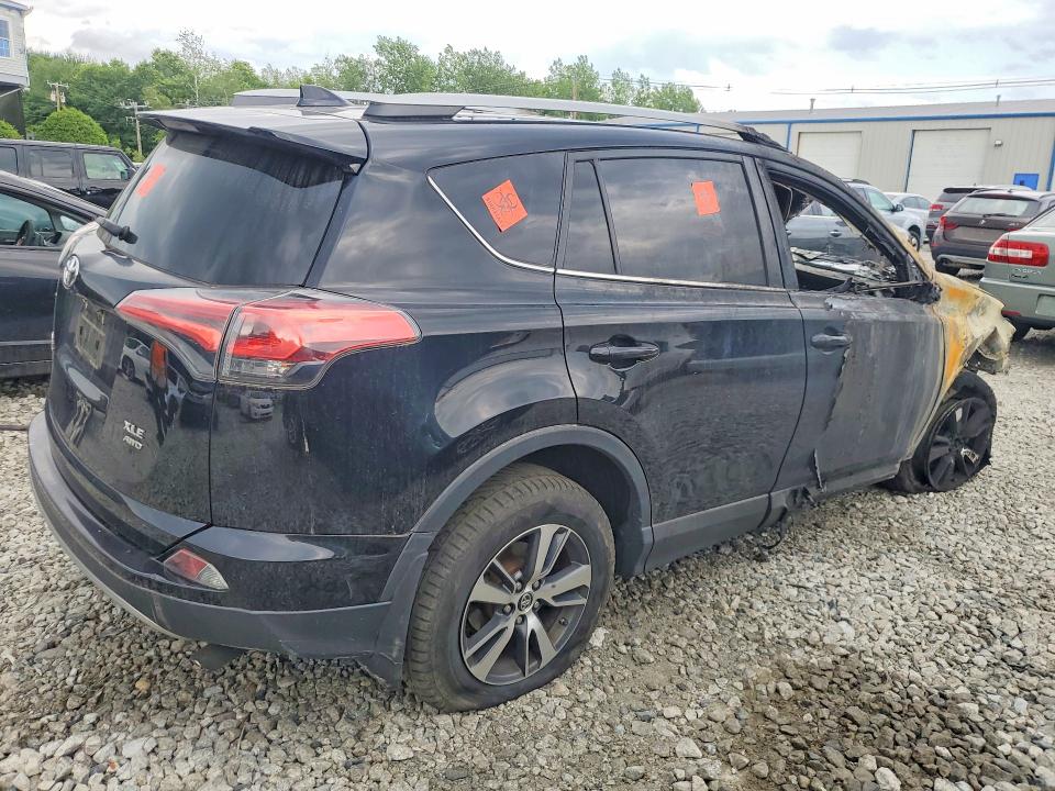 2017 Toyota Rav4 მანქანა იყიდება აუქციონზე, vin: 2T3RFREV2HW586433, აუქციონის ნომერი: 57537326