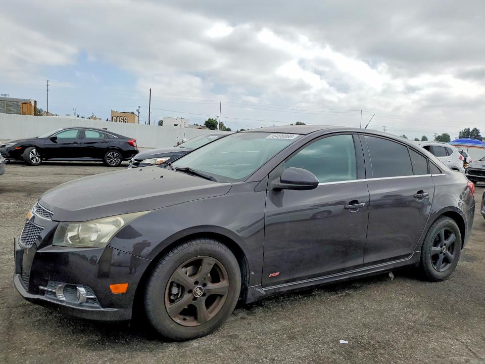 56406066 :رقم المزاد ، 1G1PC5SB4E7169186 vin ، 2014 Chevrolet Cruze مزاد بيع