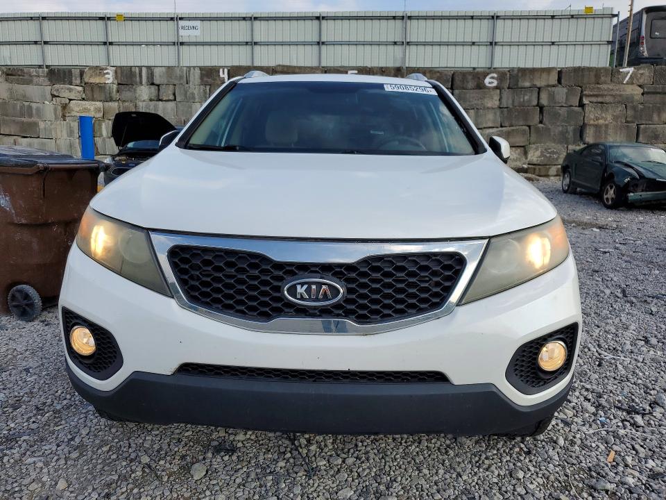 2011 Kia Sorento მანქანა იყიდება აუქციონზე, vin: 5XYKT4A26BG123984, აუქციონის ნომერი: 59085296