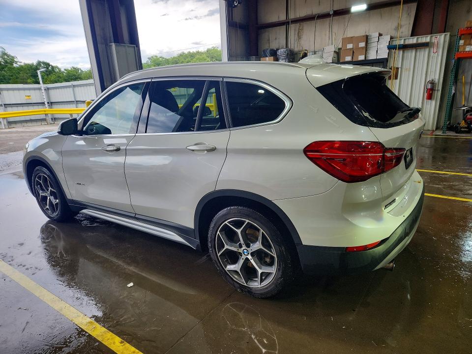 56055256 :رقم المزاد ، WBXHT3C32H5F78977 vin ، 2017 Bmw X1 مزاد بيع
