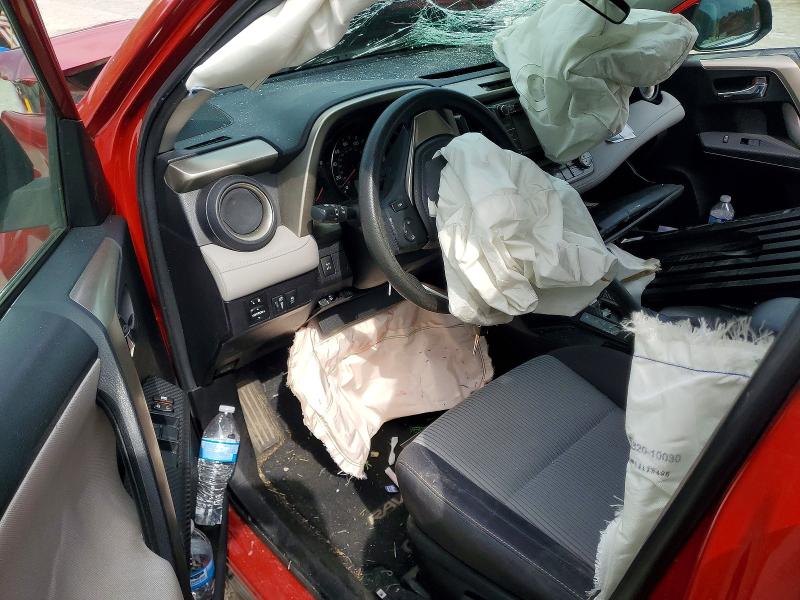57318196 :رقم المزاد ، 2T3RFREV5FW286365 vin ، 2015 Toyota Rav4 مزاد بيع