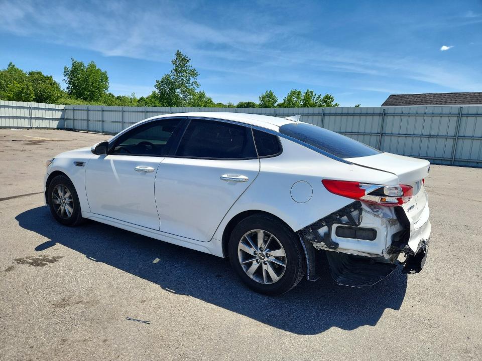56630146 :رقم المزاد ، 5XXGT4L38HG166215 vin ، 2017 Kia Optima مزاد بيع