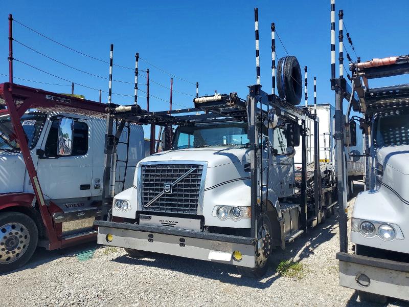 54457826 :رقم المزاد ، 4V5RC9DG3EN164461 vin ، 2014 Volvo Vah مزاد بيع