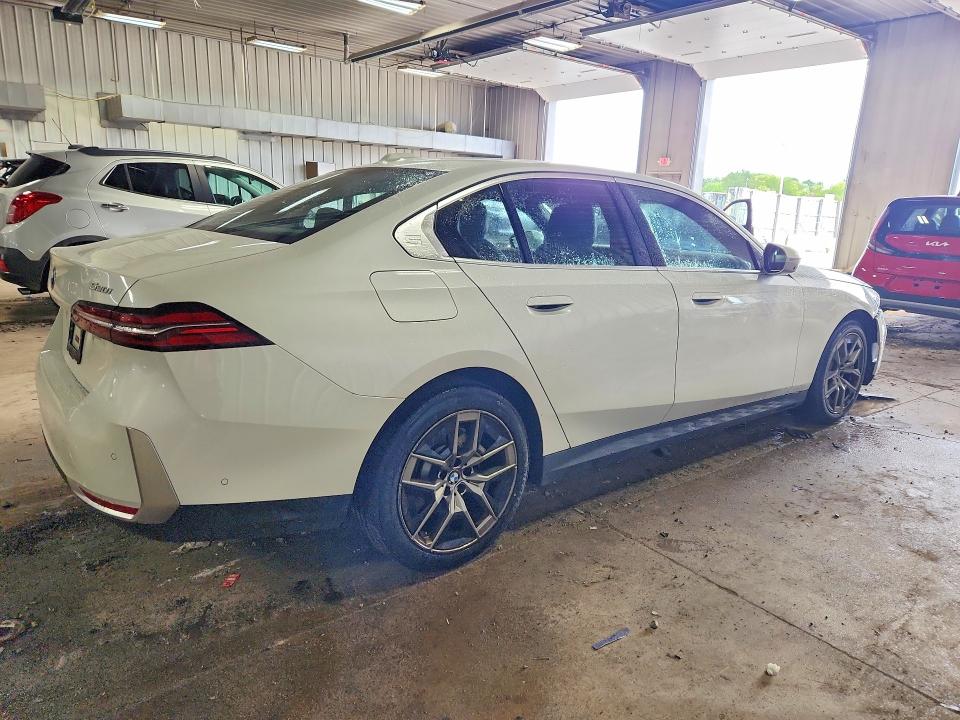 2026 Bmw 530 მანქანა იყიდება აუქციონზე, vin: WBA53FJ06TCW40907, აუქციონის ნომერი: 57251746