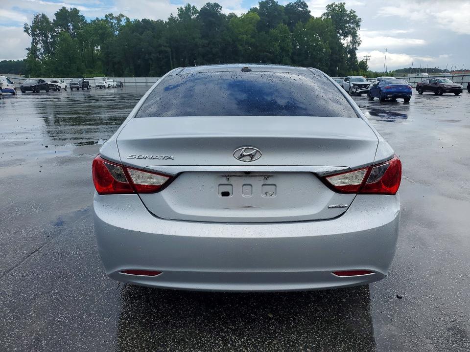 58212726 :رقم المزاد ، 5NPEC4AC8DH597517 vin ، 2013 Hyundai Sonata مزاد بيع