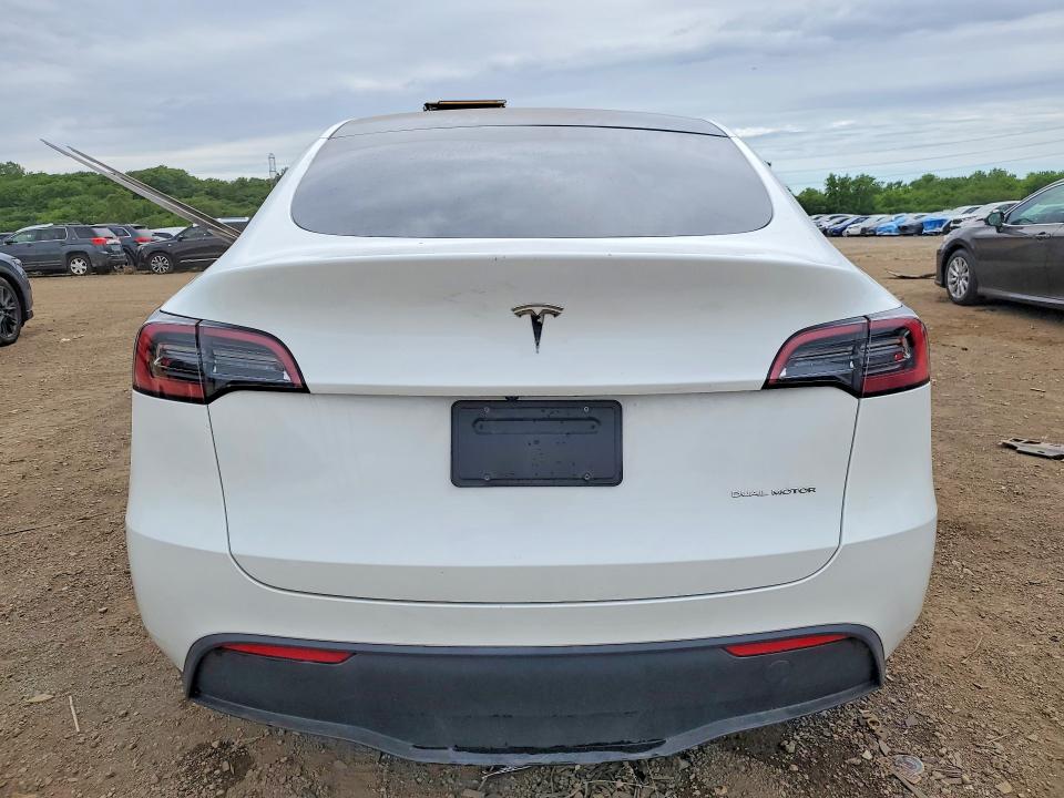55192066 :رقم المزاد ، 7SAYGDEE5PF775435 vin ، 2023 Tesla Model Y مزاد بيع