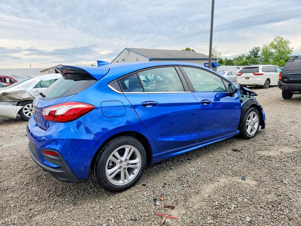 2017 Chevrolet Cruze მანქანა იყიდება აუქციონზე, vin: 3G1BE6SM5HS599312, აუქციონის ნომერი: 57732506