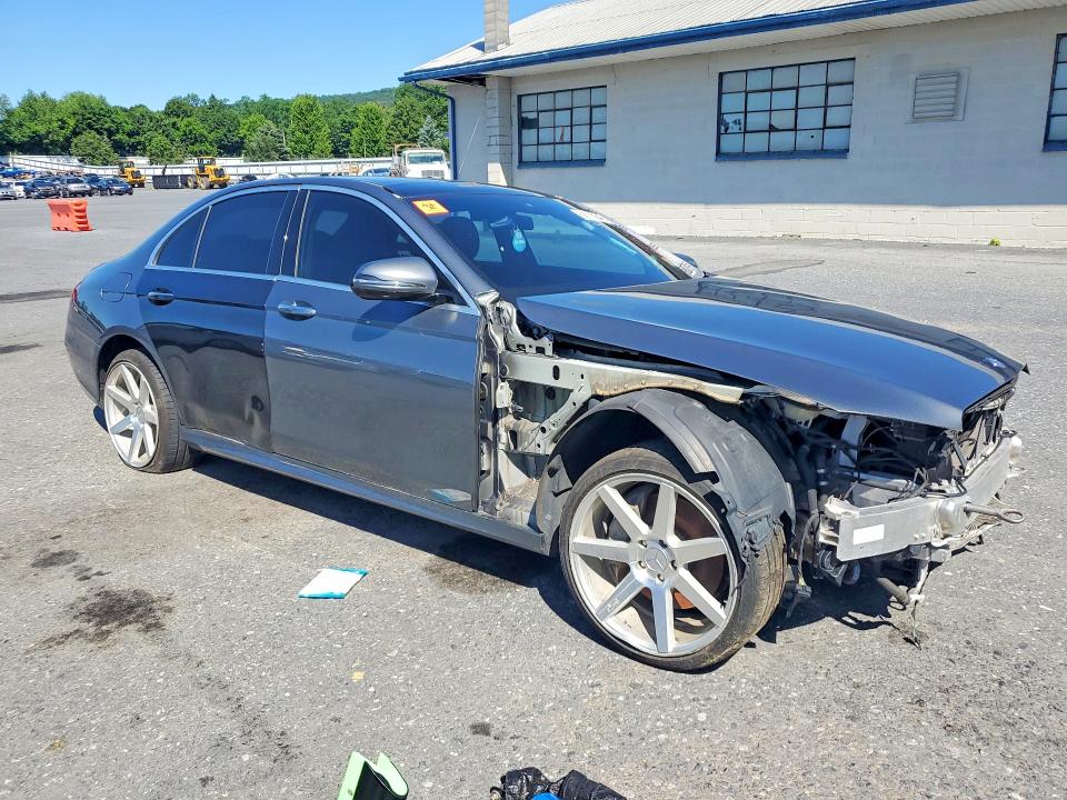 Auction sale of the 2017 Mercedes-benz E, vin: WDDZF4KB6HA132039, lot number: 58713646