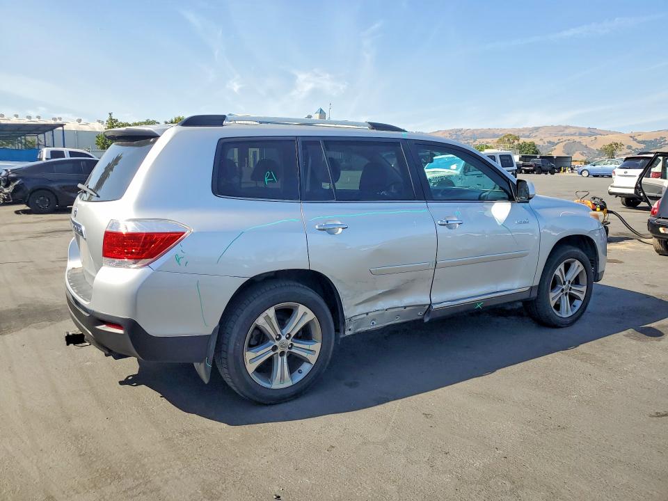55810026 :رقم المزاد ، 5TDDK3EH6BS089522 vin ، 2011 Toyota Highlander مزاد بيع