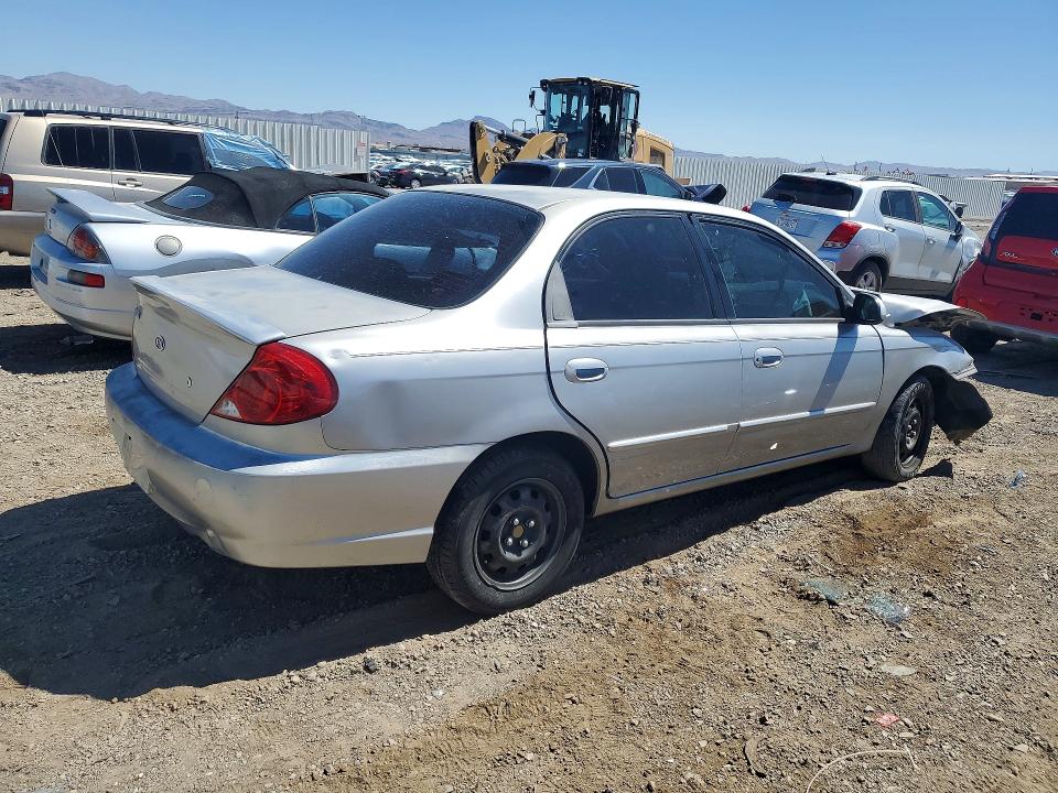 59016896 :رقم المزاد ، KNAFB121045314799 vin ، 2004 Kia Spectra مزاد بيع