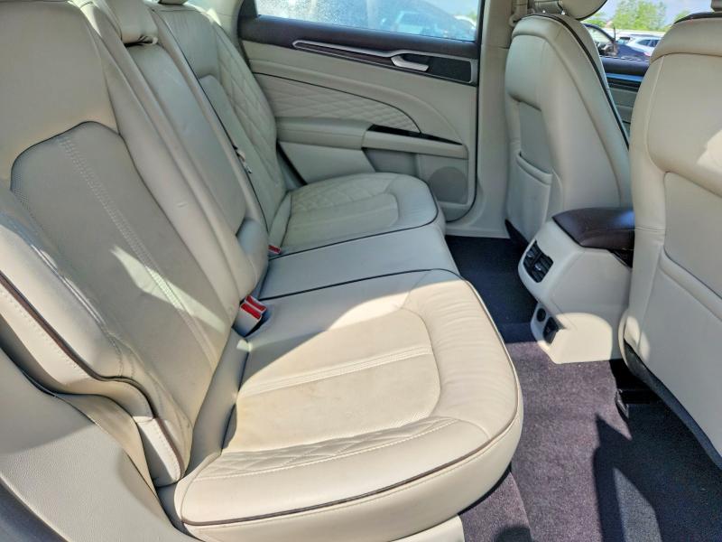 58248806 :رقم المزاد ، 3FA6P0K97HR178152 vin ، 2017 Ford Fusion مزاد بيع