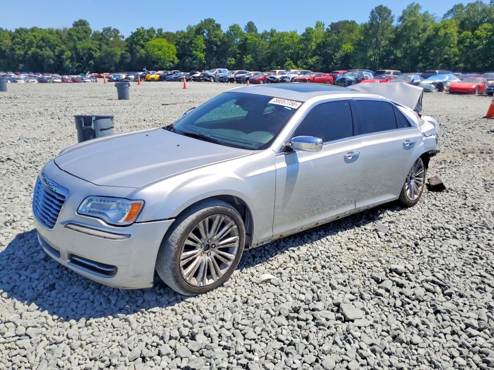 56057756 :رقم المزاد ، 2C3CA6CT1BH614447 vin ، 2011 Chrysler 300c مزاد بيع