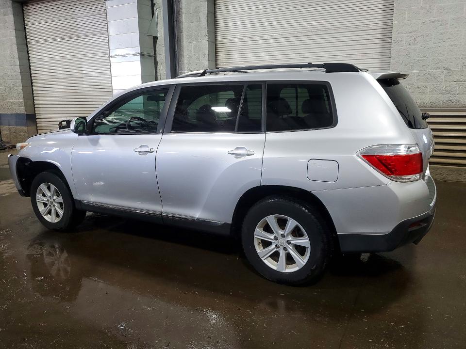 2012 Toyota Highlander მანქანა იყიდება აუქციონზე, vin: 5TDBK3EH4CS157843, აუქციონის ნომერი: 58401896