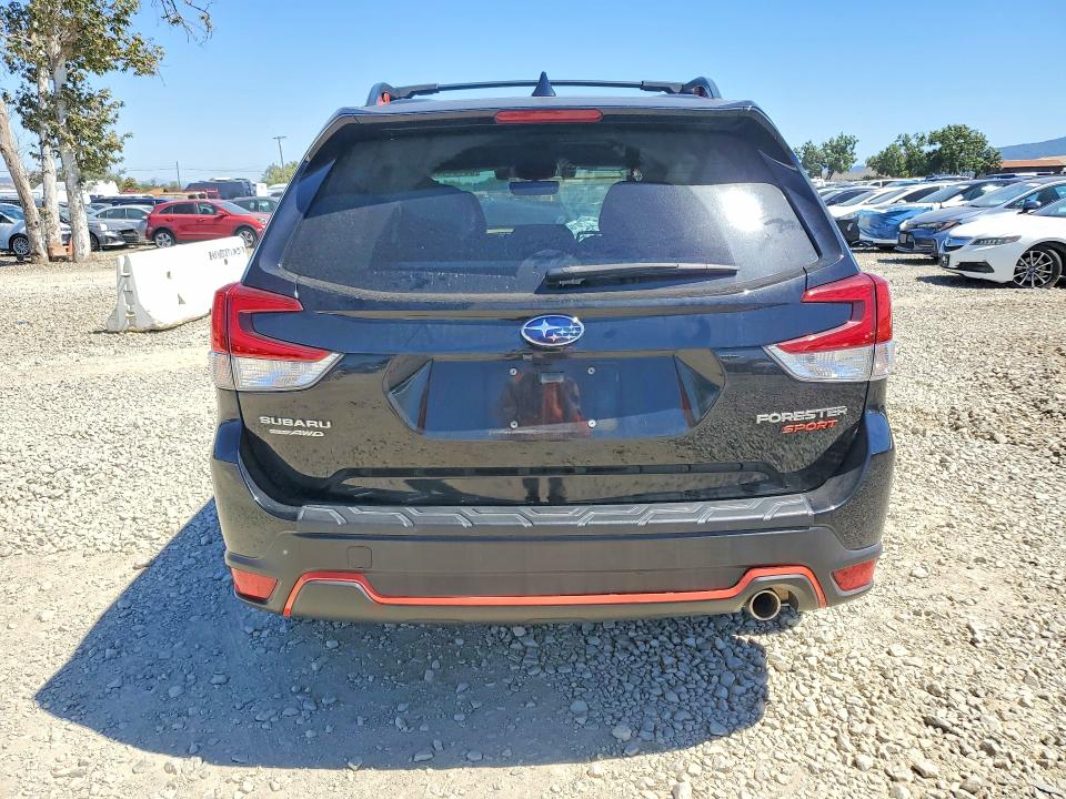 56184446 :رقم المزاد ، JF2SKALC9MH424090 vin ، 2021 Subaru Forester مزاد بيع