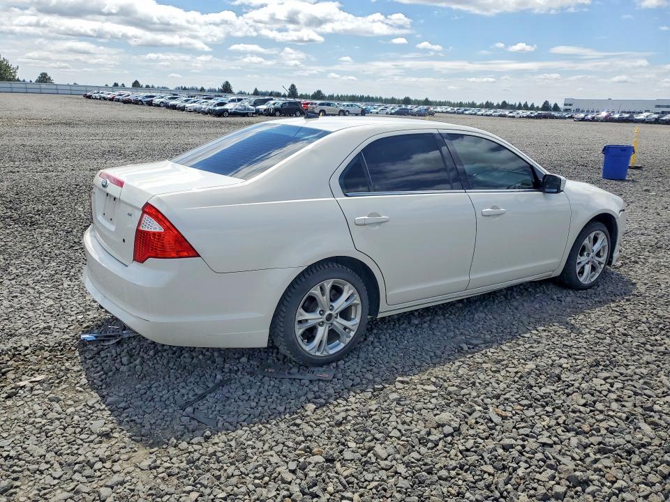 85966585 :رقم المزاد ، 3FAHP0HA5CR379132 vin ، 2012 Ford Fusion مزاد بيع