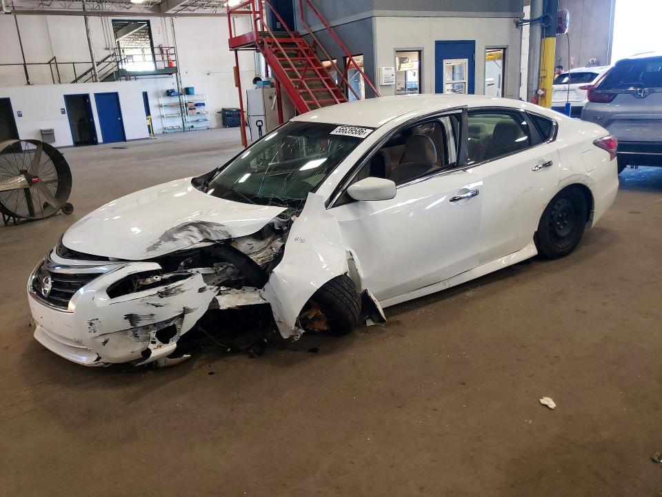 56639586 :رقم المزاد ، 1N4AL3APXFC275655 vin ، 2015 Nissan Altima مزاد بيع