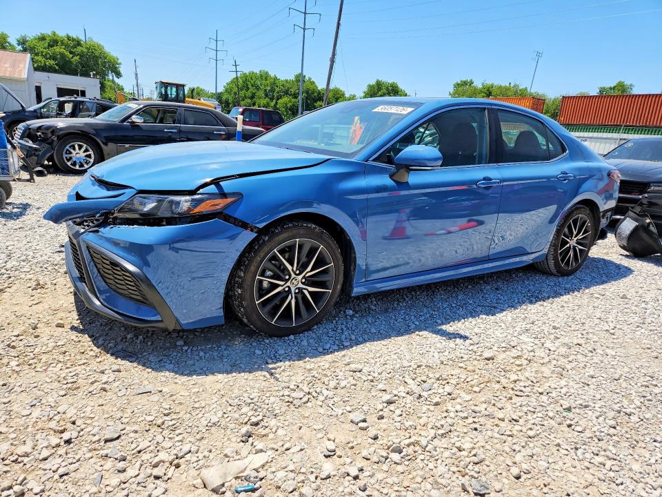 56057126 :رقم المزاد ، 4T1G11AK7RU225129 vin ، 2024 Toyota Camry مزاد بيع
