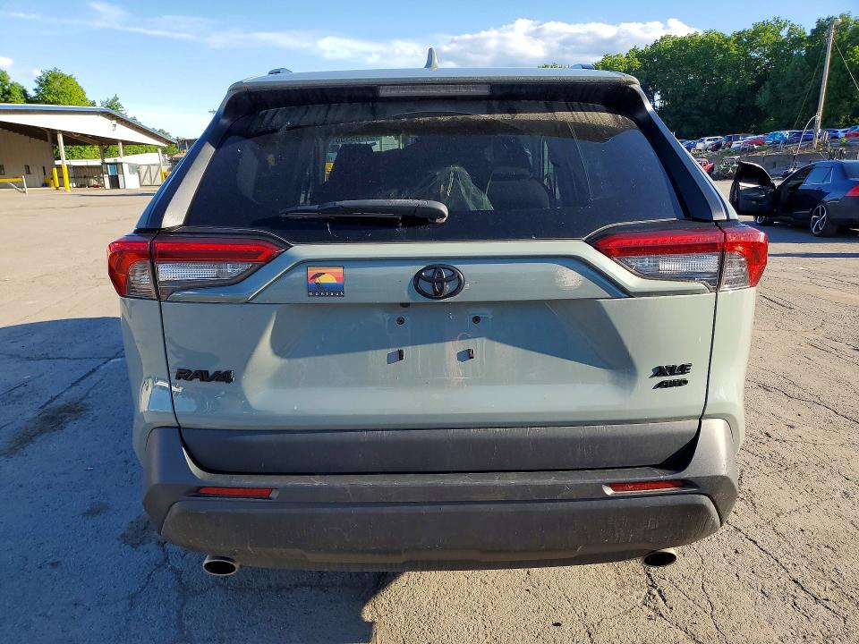 57705356 :رقم المزاد ، 2T3P1RFV8LW100821 vin ، 2020 Toyota Rav4 مزاد بيع