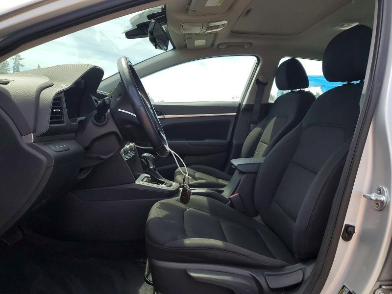 57067276 :رقم المزاد ، 5NPD84LF2KH476547 vin ، 2019 Hyundai Elantra مزاد بيع