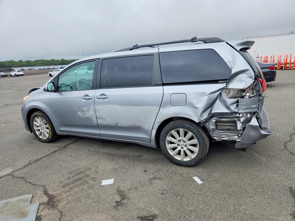 Продажа на аукционе авто 2012 Toyota Sienna, vin: 5TDJK3DC5CS036658, номер лота: 58311986