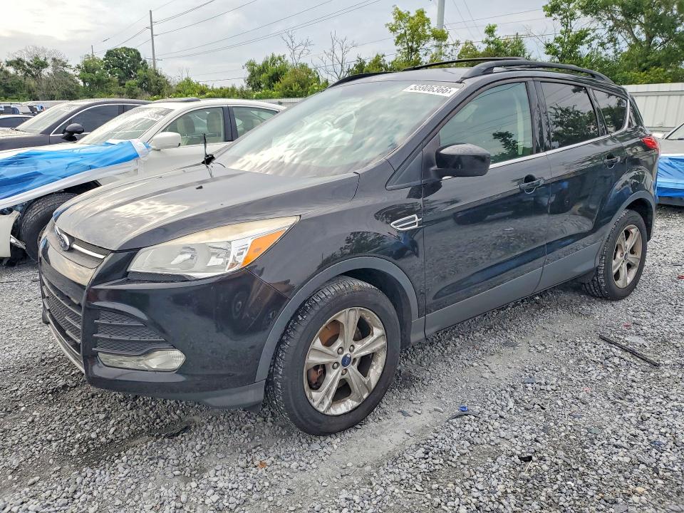 55906366 :رقم المزاد ، 1FMCU9GX0FUC10037 vin ، 2015 Ford Escape مزاد بيع