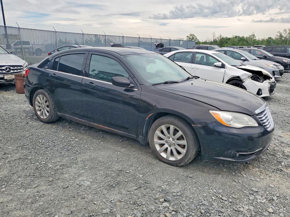 Продажа на аукционе авто 2014 Chrysler 200, vin: 1C3CCBBB7EN101114, номер лота: 57856076