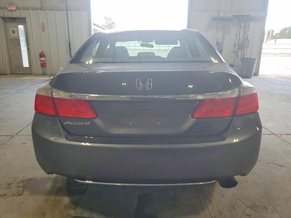 Продажа на аукционе авто 2015 Honda Accord, vin: 1HGCR2F72FA002906, номер лота: 57639456
