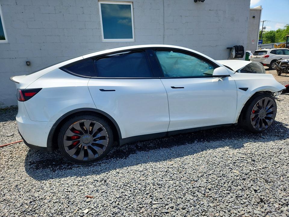Продажа на аукционе авто 2022 Tesla Model Y, vin: 7SAYGDEF5NF308747, номер лота: 57138836