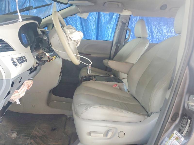 2014 Toyota Sienna მანქანა იყიდება აუქციონზე, vin: 5TDYK3DC8ES473121, აუქციონის ნომერი: 57533006