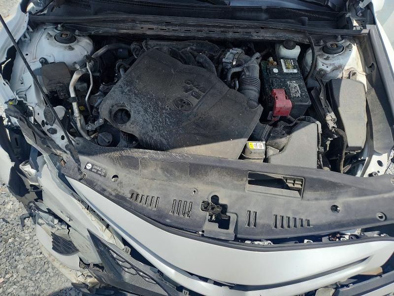 58586466 :رقم المزاد ، 4T1KZ1AK7NU063953 vin ، 2022 Toyota Camry مزاد بيع